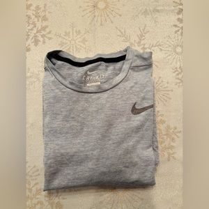 Men’s Nike T-shirt